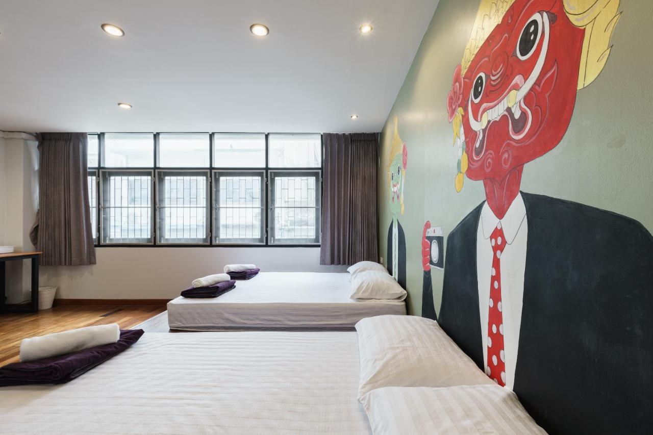 99 Hostel Khaosan Бангкок Экстерьер фото