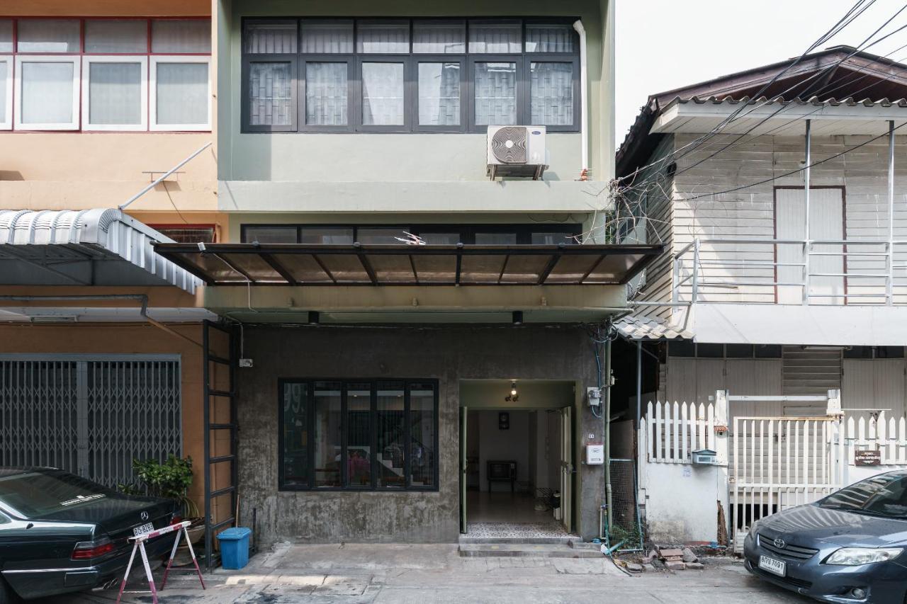 99 Hostel Khaosan Бангкок Экстерьер фото