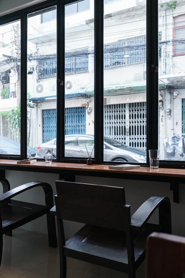 99 Hostel Khaosan Бангкок Экстерьер фото